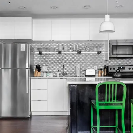 Sobro Guest House By Black Swan